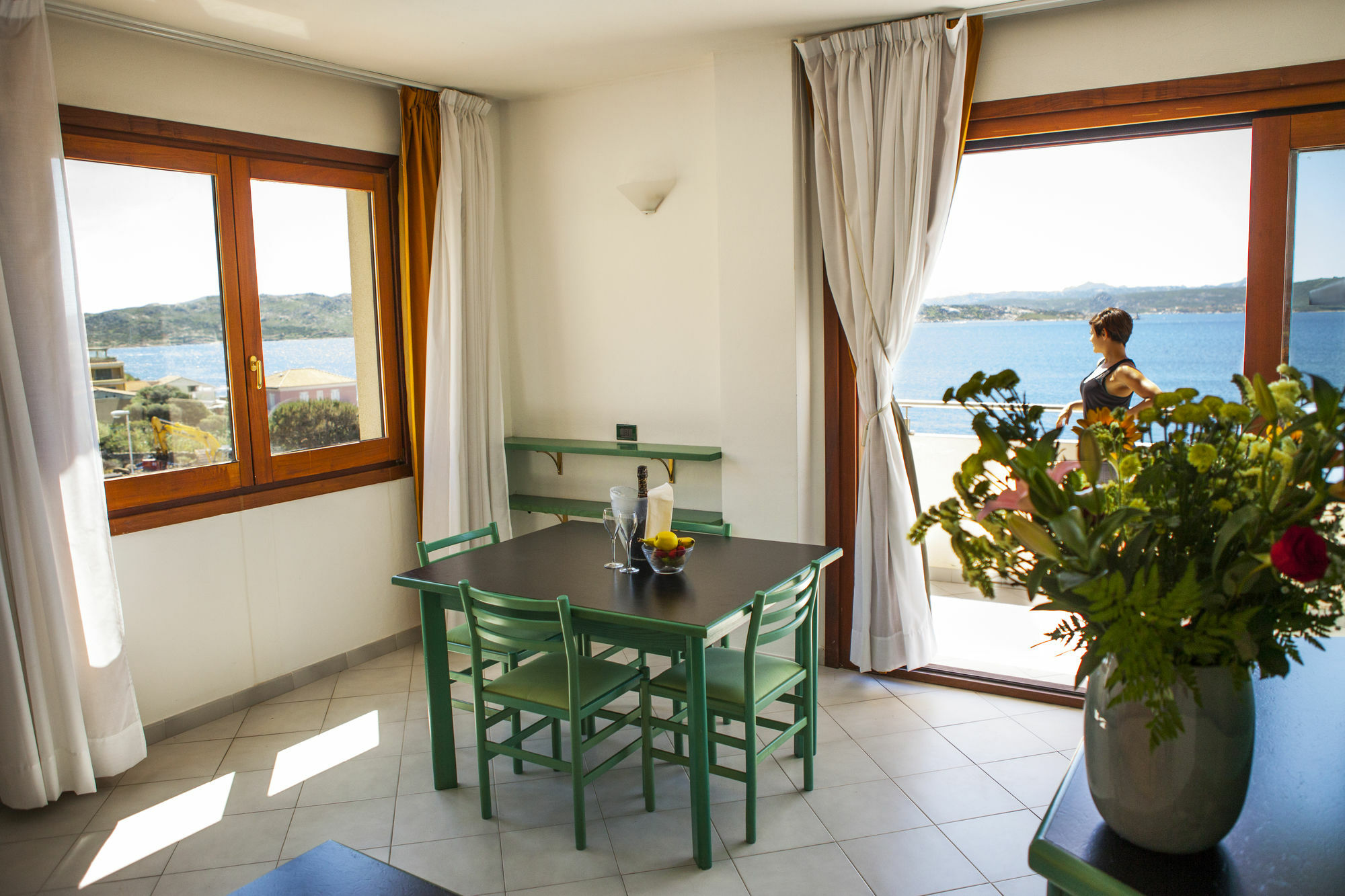 Hotel Miralonga La Maddalena  Exterior photo